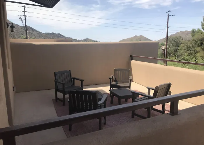 Inn Prickly Pear Cave Creek