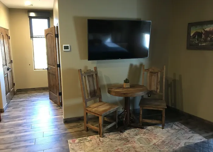 Prickly Pear Inn