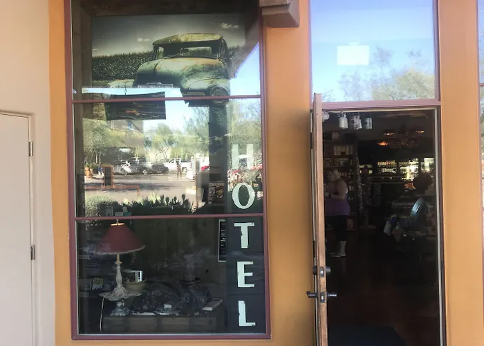 Prickly Pear Inn Cave Creek