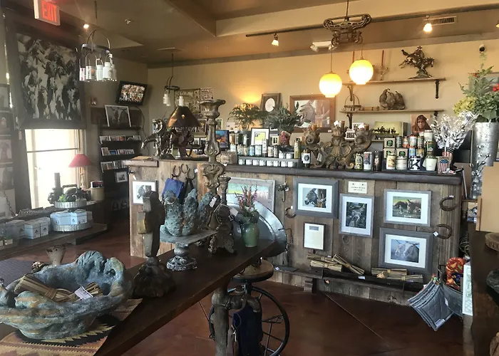 Inn Prickly Pear Cave Creek