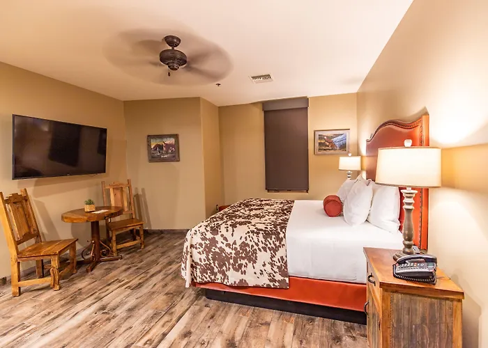 Prickly Pear Inn Cave Creek