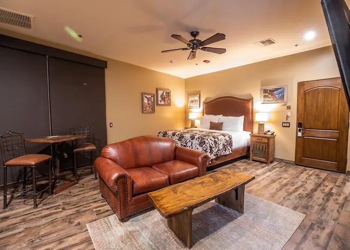 Prickly Pear Inn 3*